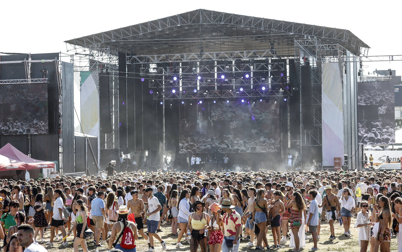 Fotos: La música toma Santander con el Reggaeton Beach Festival