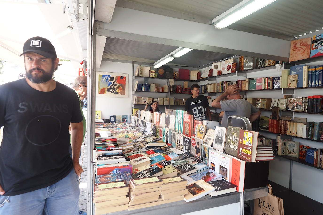 Fotos: Imágenes de la Feria del Libro Viejo de Santander