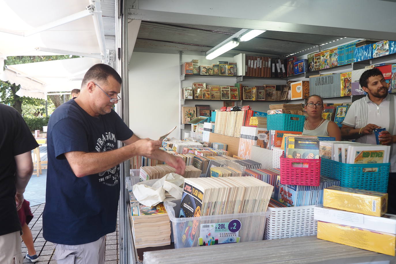 Fotos: Imágenes de la Feria del Libro Viejo de Santander