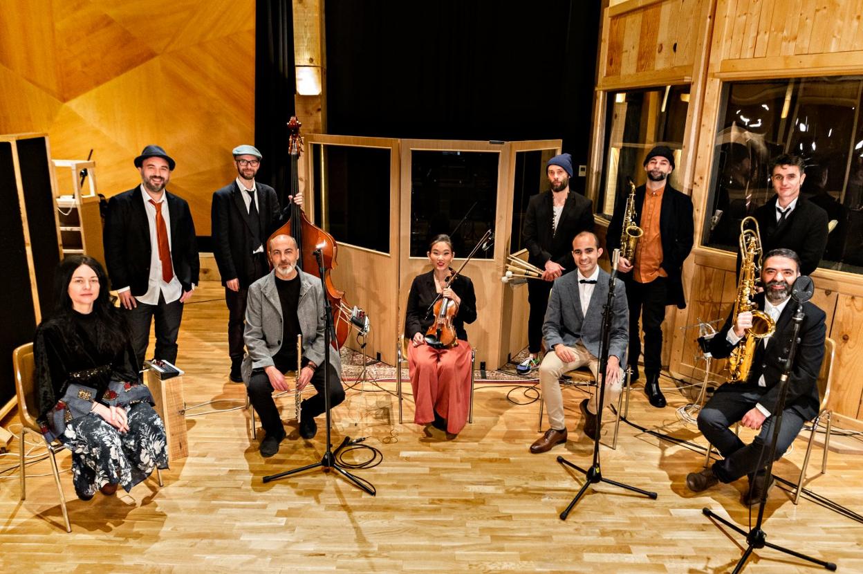 El Moisés P. Sánchez Ensemble presenta mañana en la Sala Argenta '(Un)balanced', un homenaje al creador de 'West Side Story'.