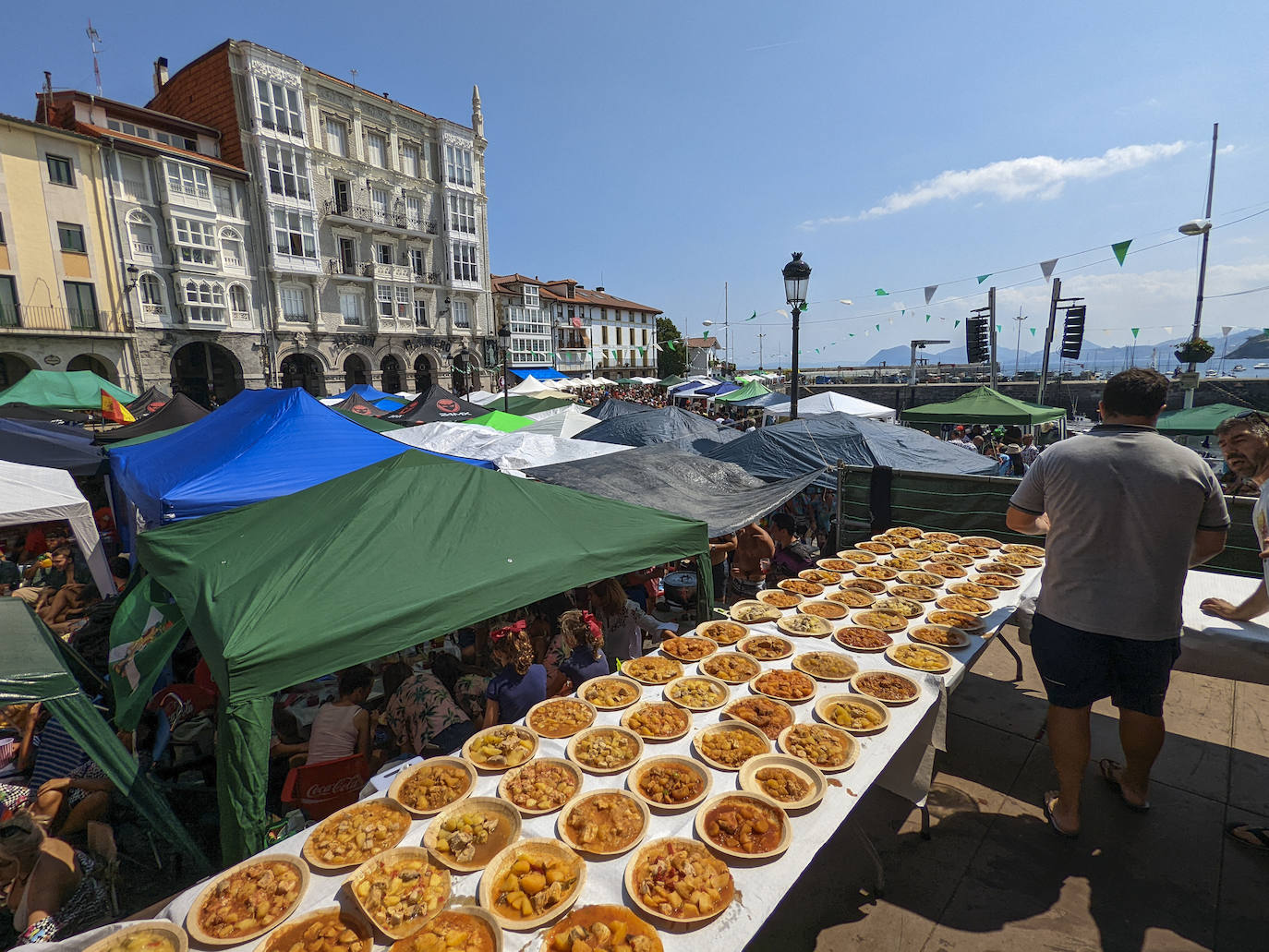 Fotos: Castro se va de marmita