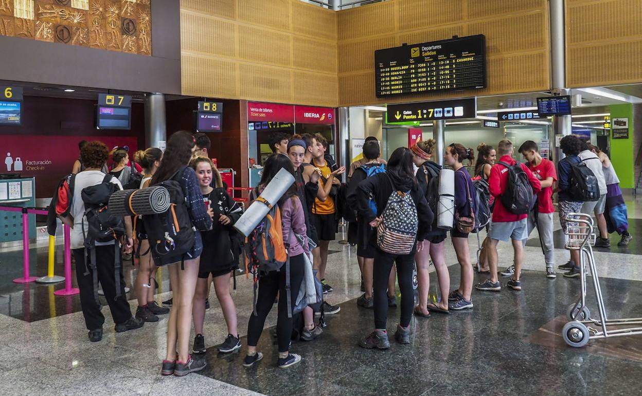 Madrid ha dejado de ser la ruta con más pasajeros del aeropuerto Seve Ballesteros. 