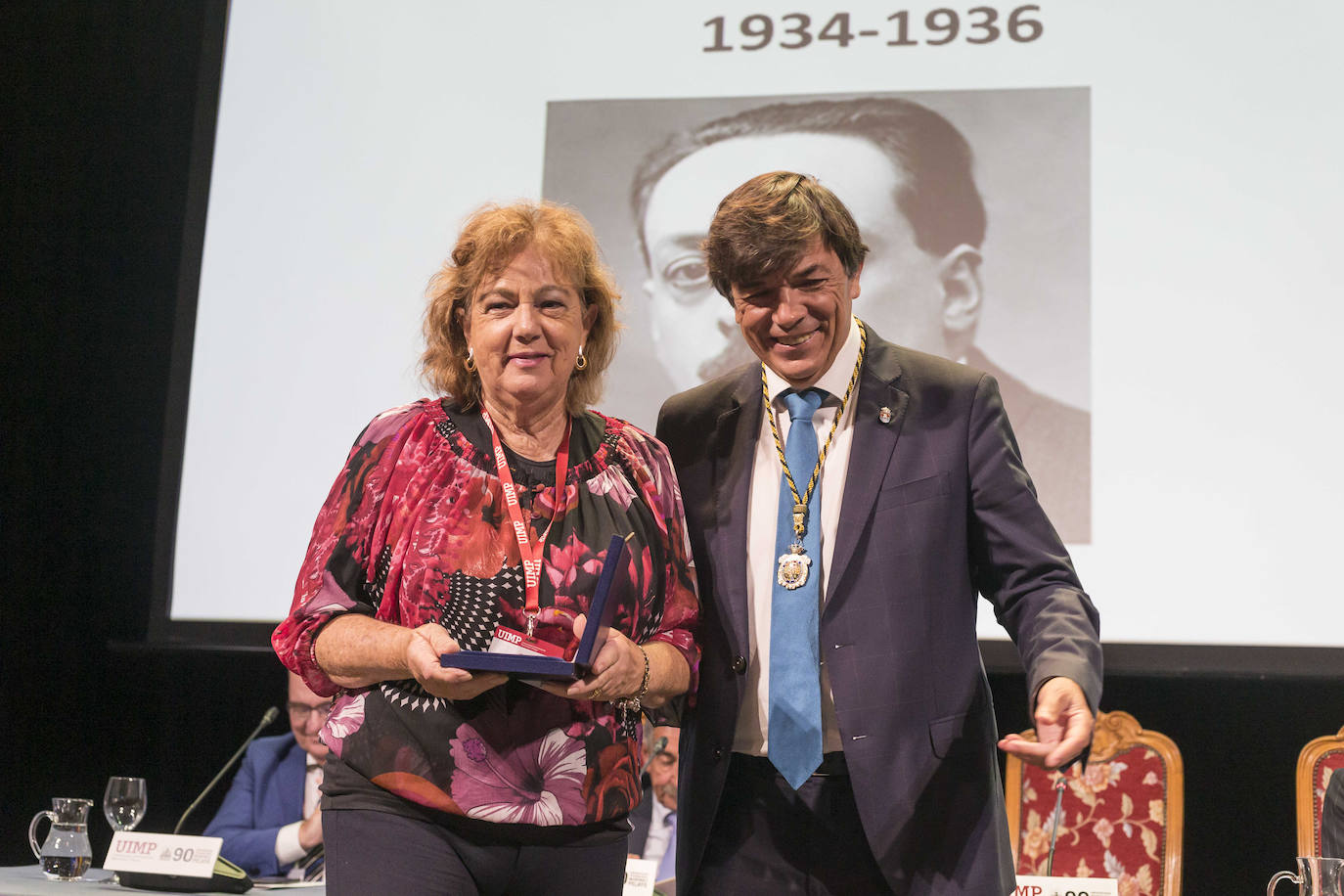 Ana María Cabrera Pérez, nieta de Blas Cabrera (padre de la física española y rector de 1934 a 1936)