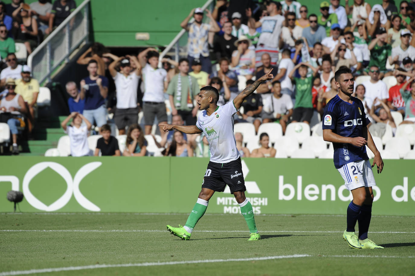 Fotos: El Racing sigue sin ganar en Segunda