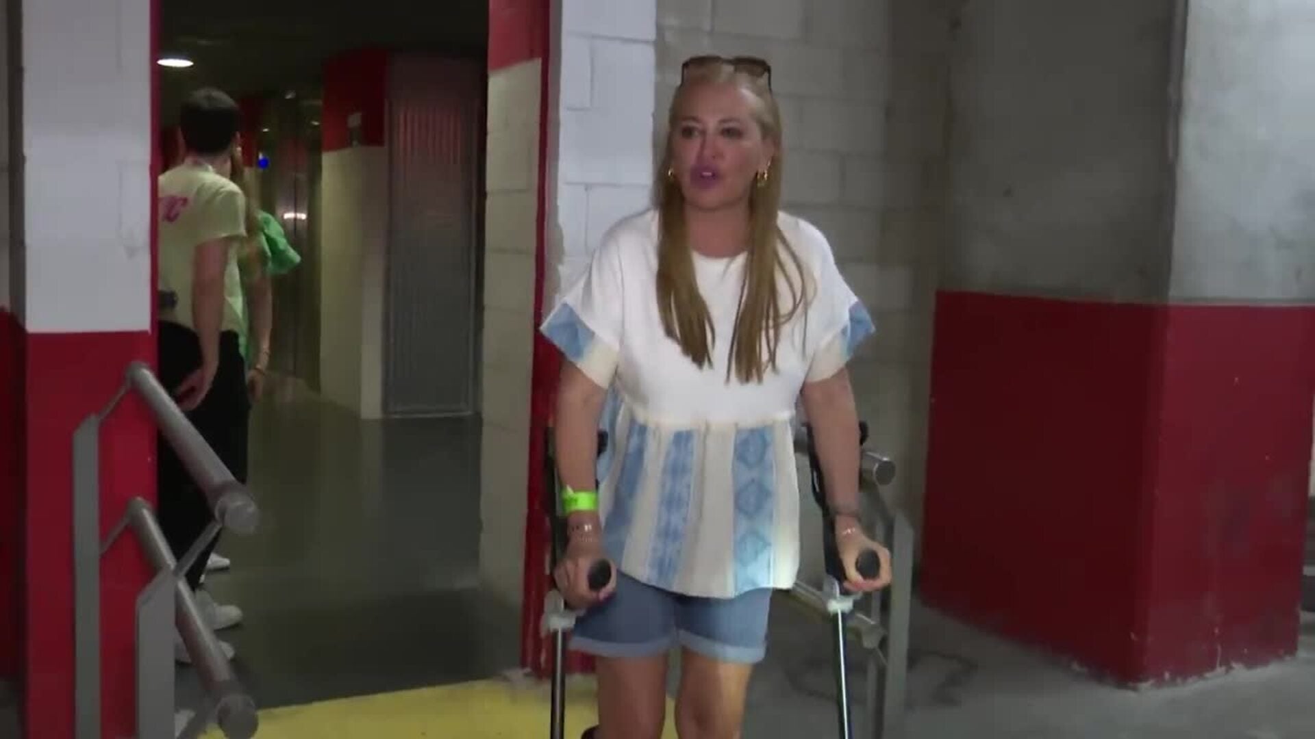 Belén Esteban confiesa emocionada cómo afronta su regreso a 'Sálvame' tras su grave lesión
