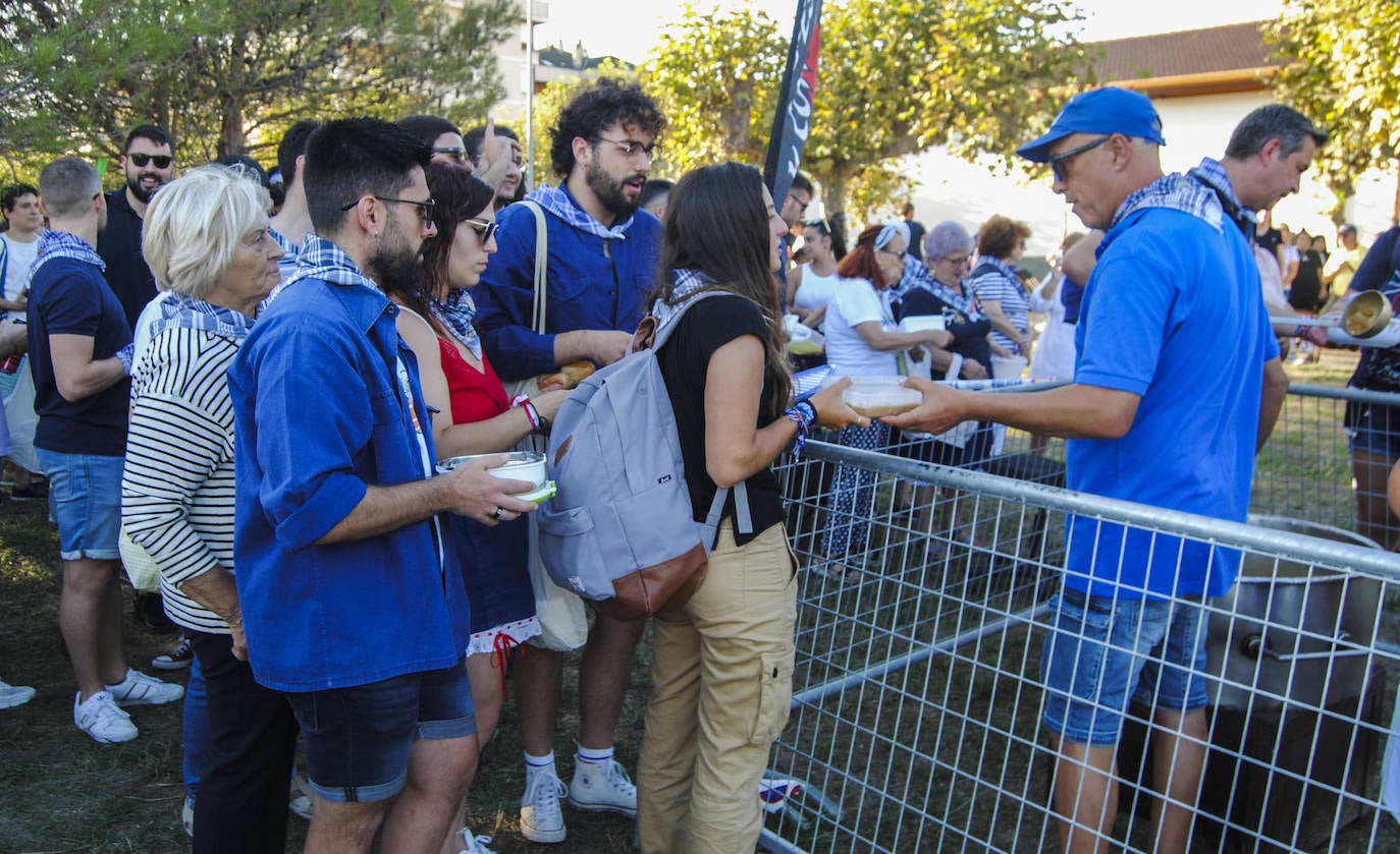 Fotos: Gran Marmitada en la Campa del Glacis de Santoña