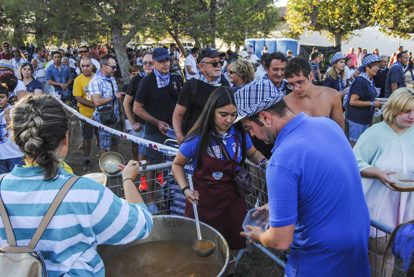 Fotos: Gran Marmitada en la Campa del Glacis de Santoña