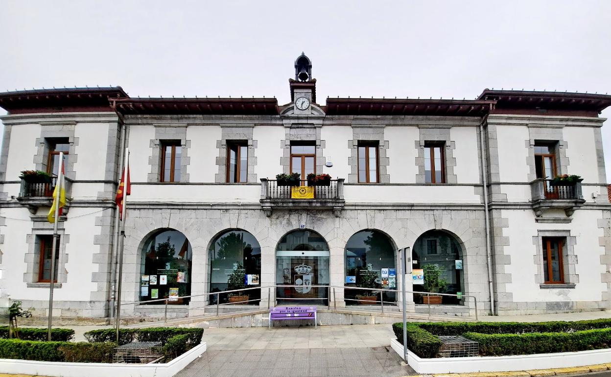 Ramales reclama a Obras Públicas que «cumpla» sus compromisos con el municipio