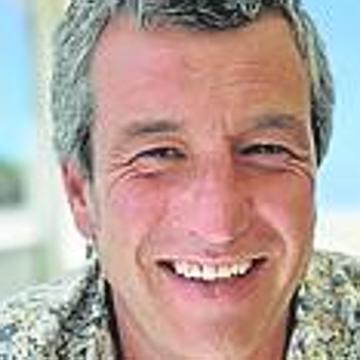 Imagen - Néstor Díaz es el copropietario y director de La Surfería.