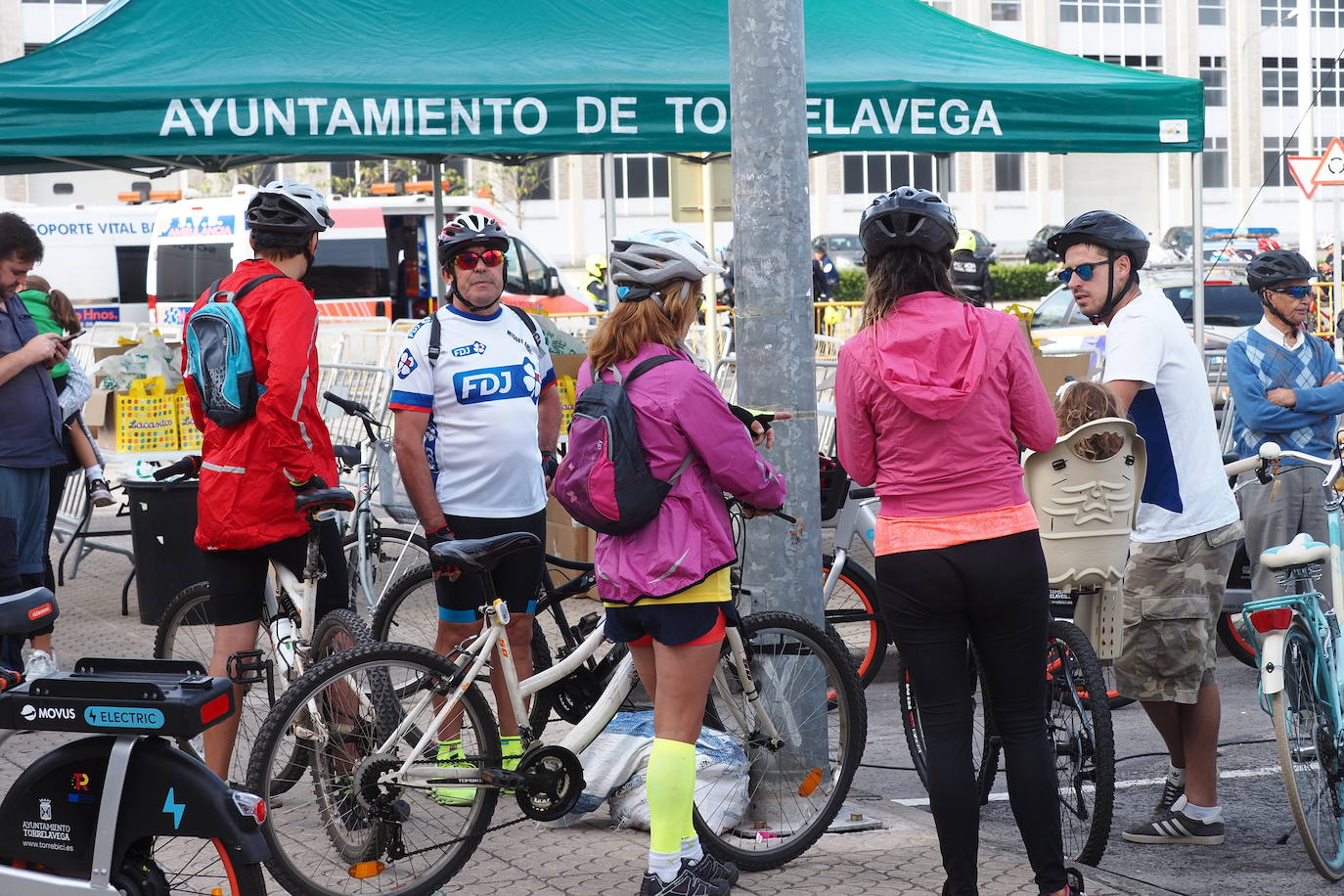 Fotos: Torrelavega, sobre dos ruedas