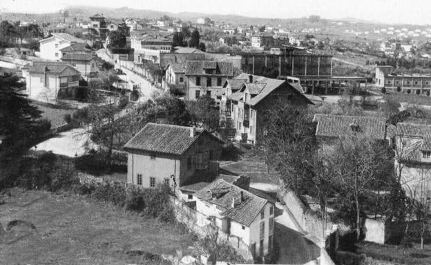 Imagen principal - Tres imágenes del municipio cántabro realizadas en distintas décadas del siglo XX.