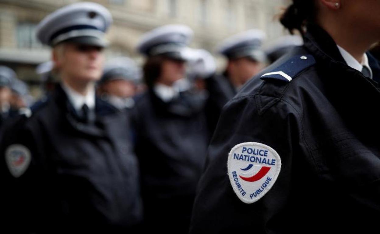 Agentes de la Policía francesa en una concentración en París. 