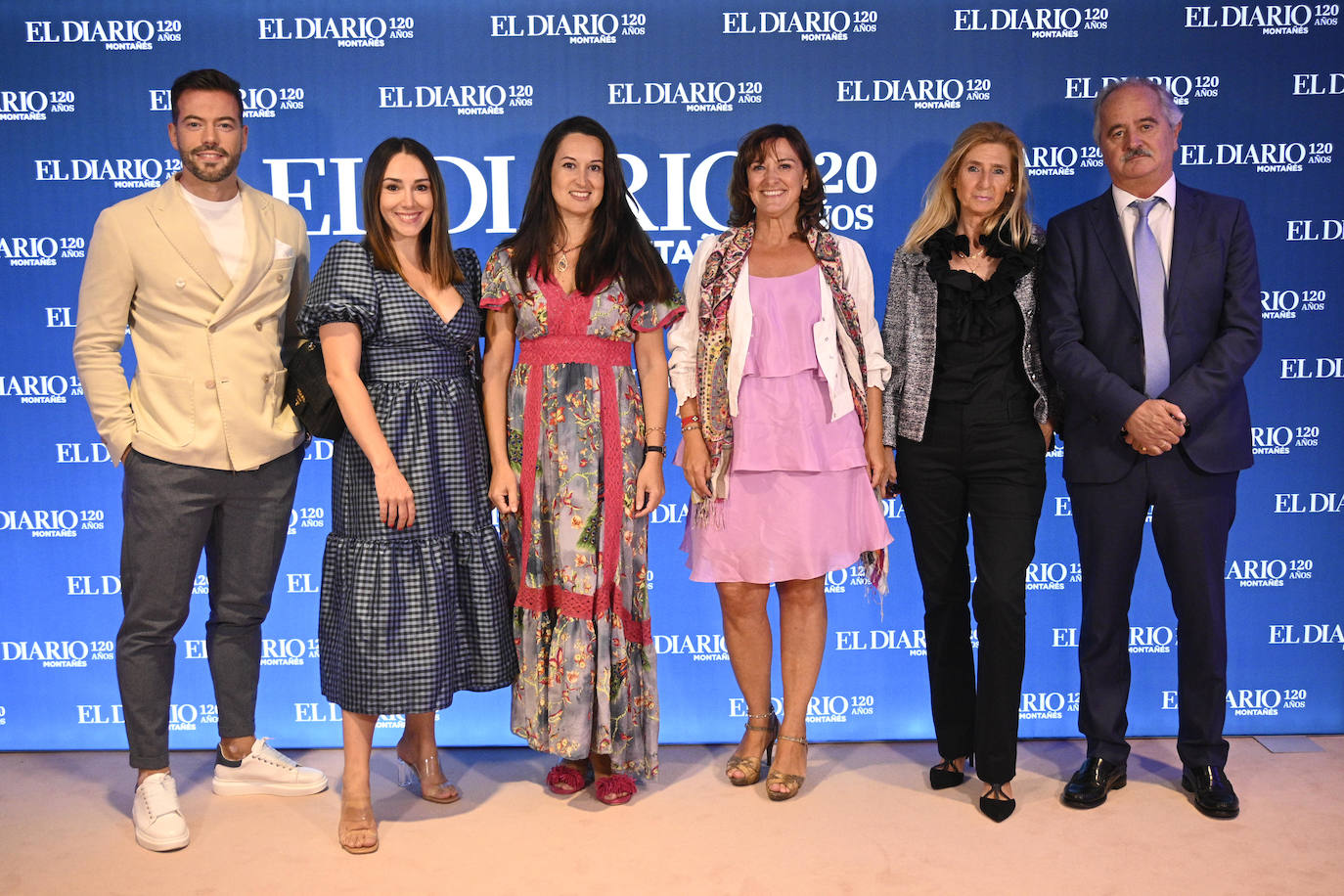 José Manuel Balbás (izquierda), Natalia San José, Elena Iglesias, Carmen Fernández, Belén Martín del Valle y Joaquín Moro.