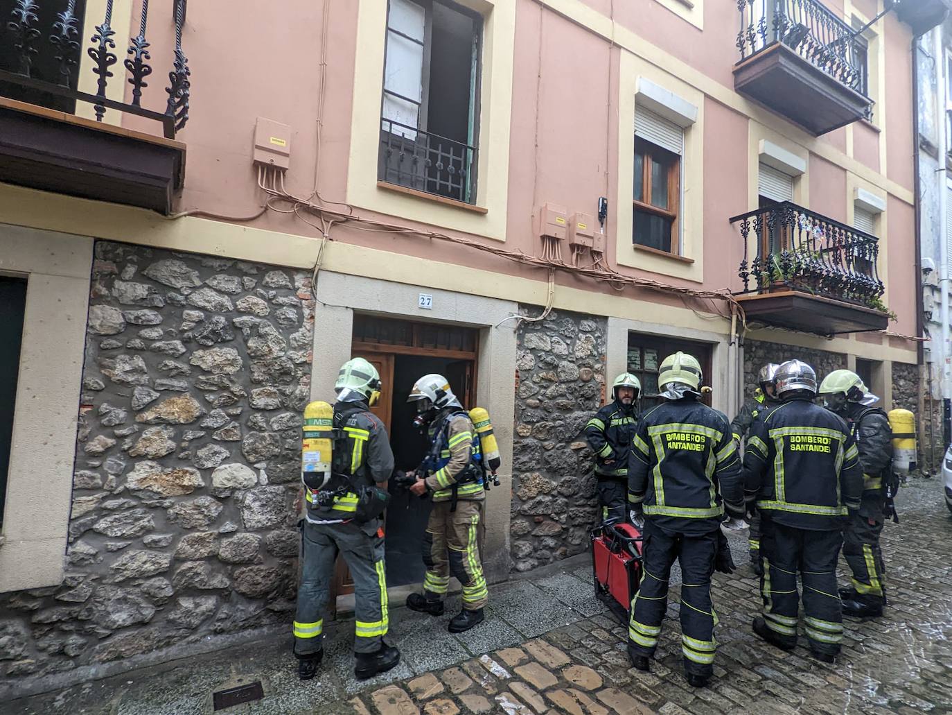 Fotos: Incendio en el establecimiento Dolce Vita de Laredo