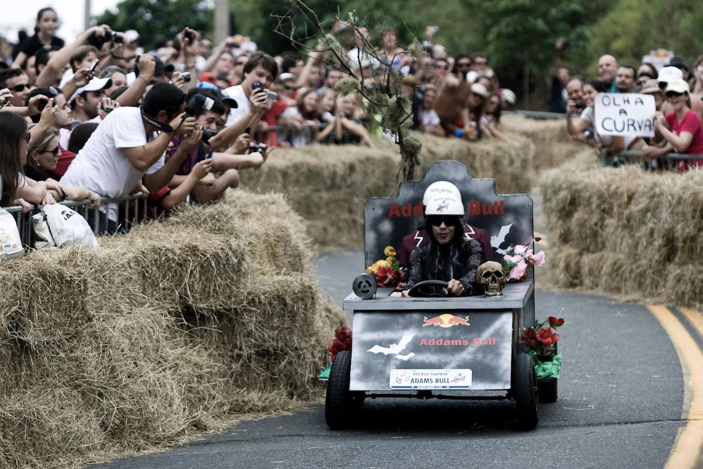 Fotos: Así son las carrera de Autos Locos de Red Bull