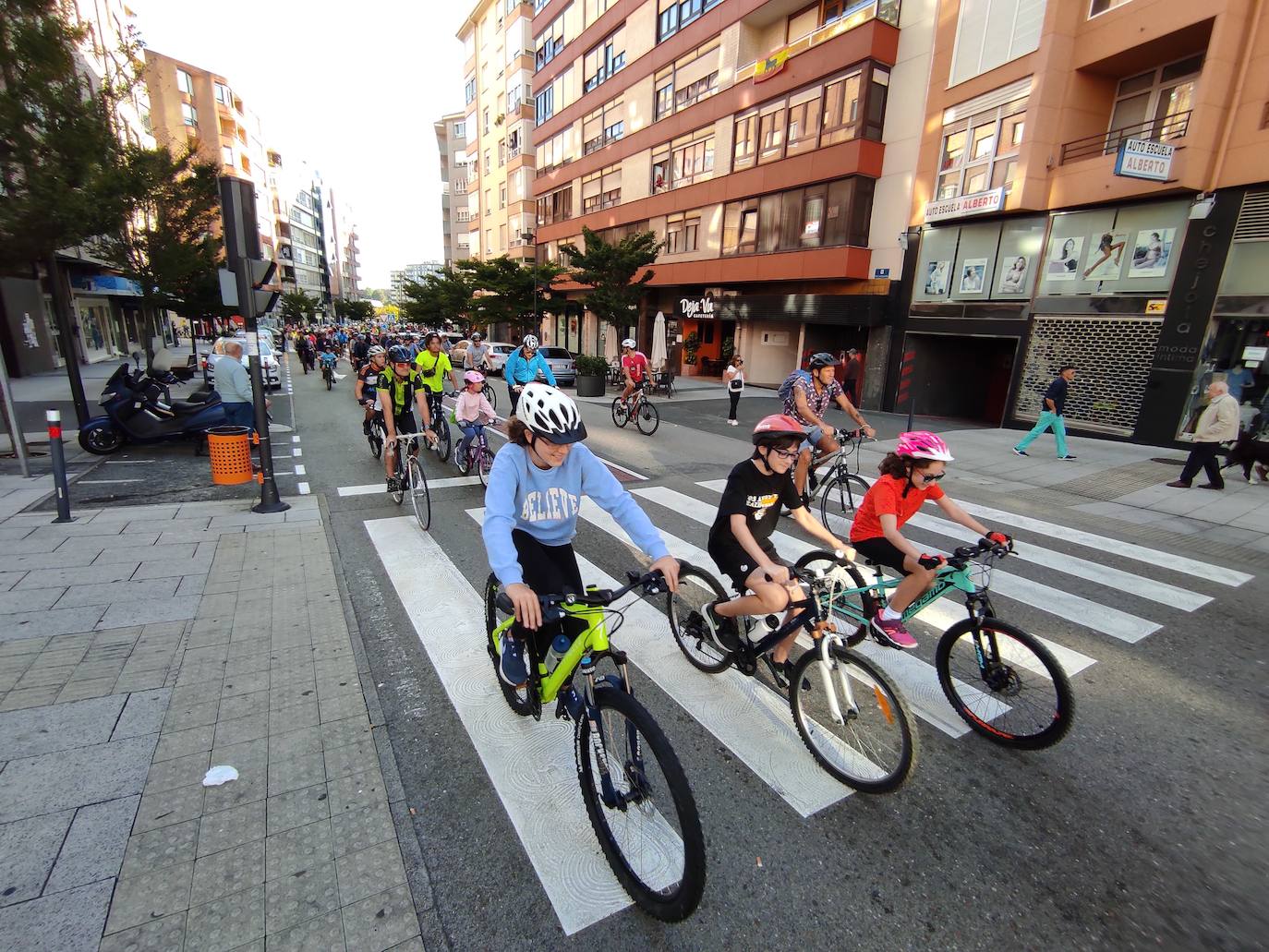 Fotos: Día de la Bicicleta en Camargo