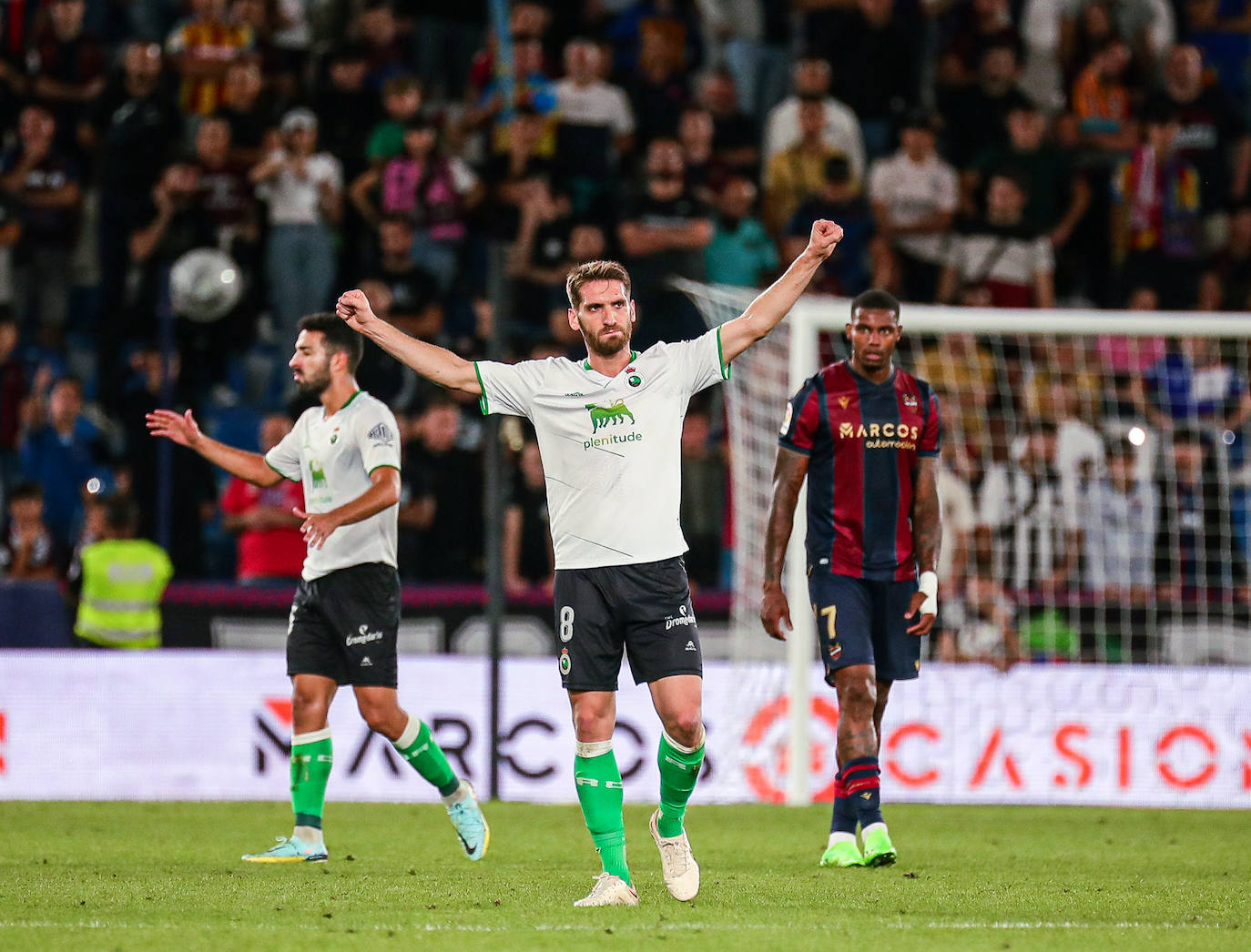 Fotos: Levante - Racing, en imágenes