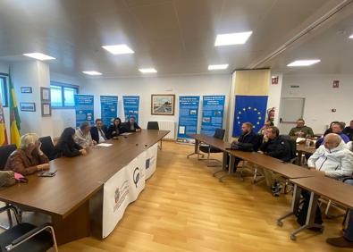 Imagen secundaria 1 - La estancia estuvo salpicada de reuniones y visitas a distintas instalaciones de sectores productivos. 