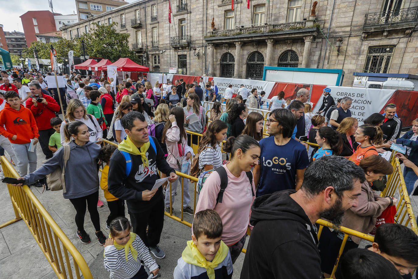 Fotos: Imágenes de la Marcha de Amat en Torrelavega