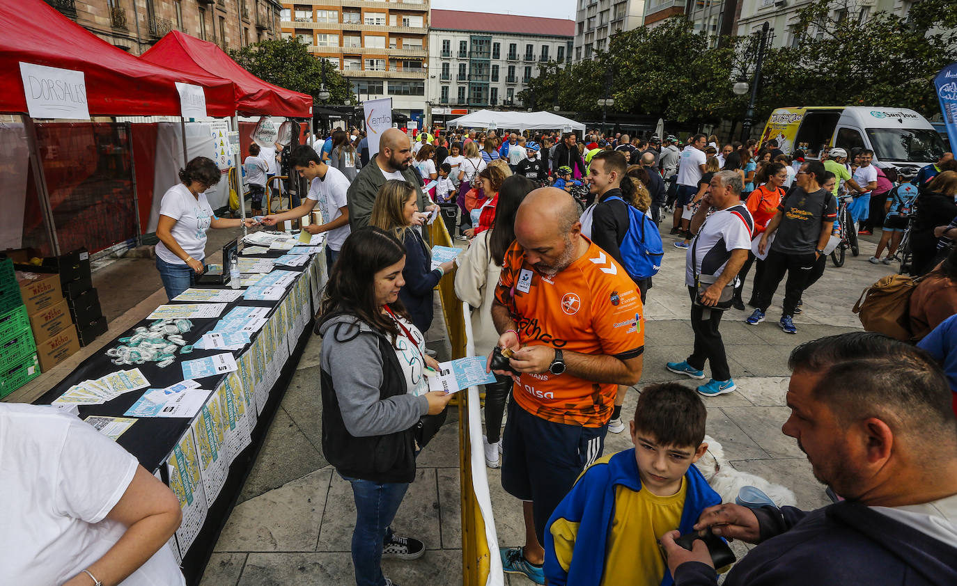 Fotos: Imágenes de la Marcha de Amat en Torrelavega