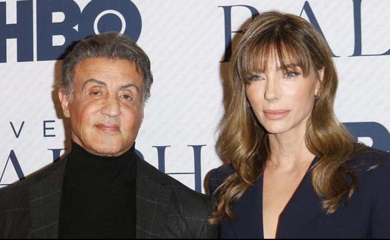 Sylvester Stallone y Jennifer Flavin el verano pasado en un acto promocional.