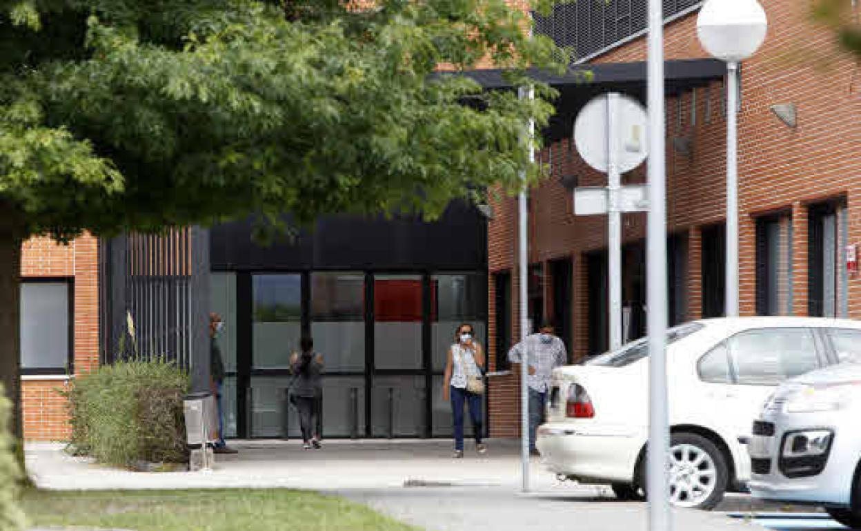 Imagen de archivo del exterior del Hospital Sierrallana.