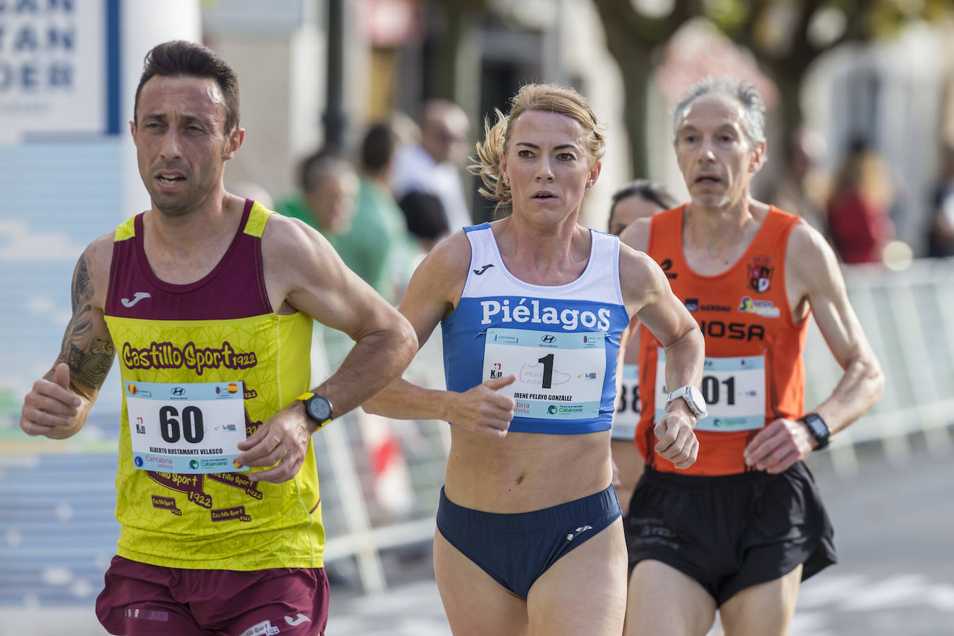 Fotos: Cerca de 500 participantes en los 10 kilómetros de Santander