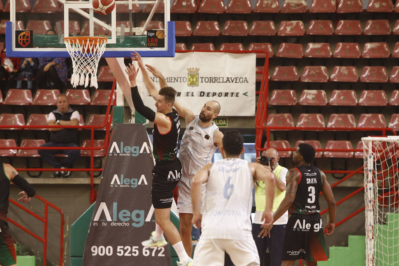 Los cántabros, con pocos fallos en defensa y valientes en ataque, vencer a los de Lolo Encinas a pesar de un último cuarto complicado