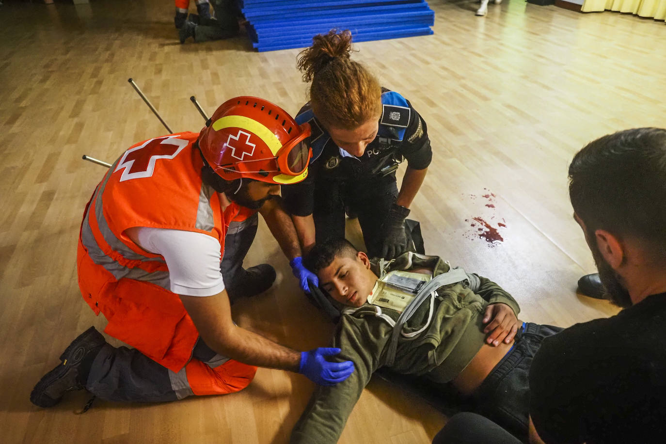 Fotos: Dos terroristas y cuatro muertos