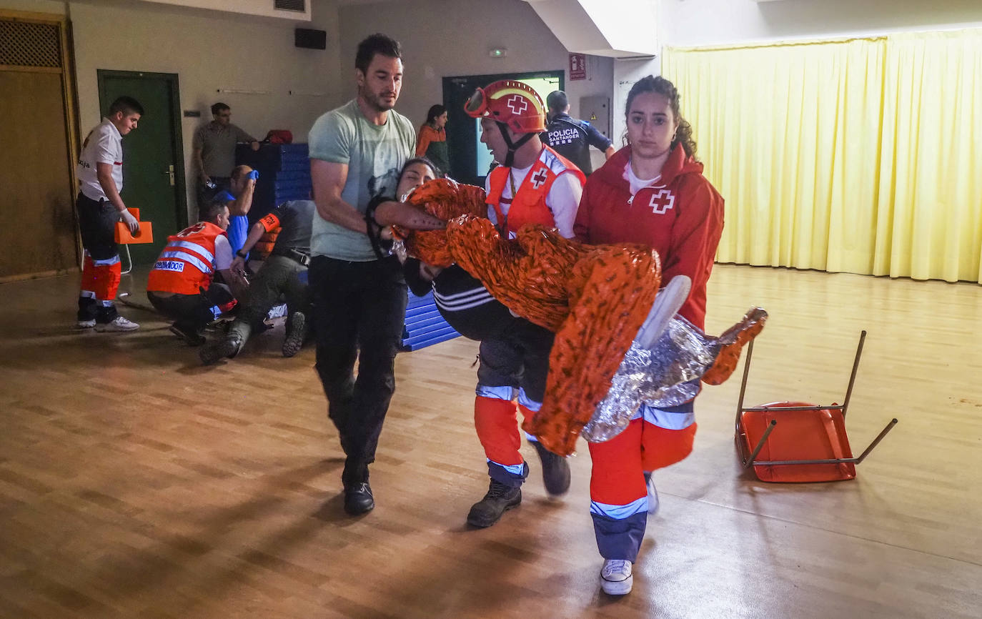 Fotos: Dos terroristas y cuatro muertos