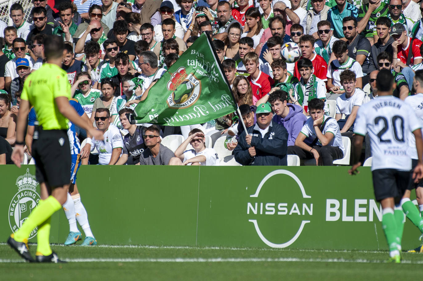 Fotos: Imágenes del Racing-Ponferradina