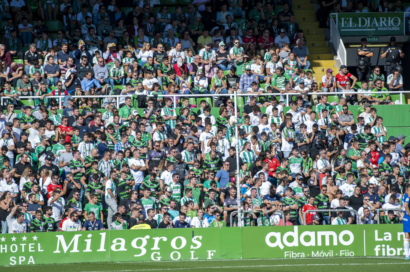 Fotos: Imágenes del Racing-Ponferradina