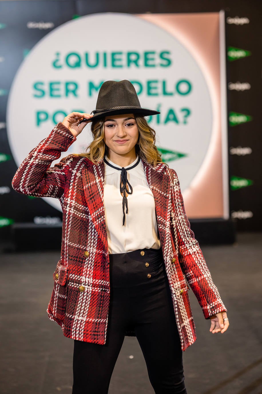 Fotos: Ana Mercedes Plata e Íñigo Piris ganan el concurso &#039;Modelo por un día&#039; de El Corte Inglés