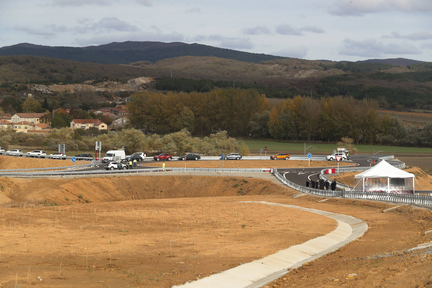 Fotos: La inaguración del enlace de Quintanilla de las Torres, en imágenes