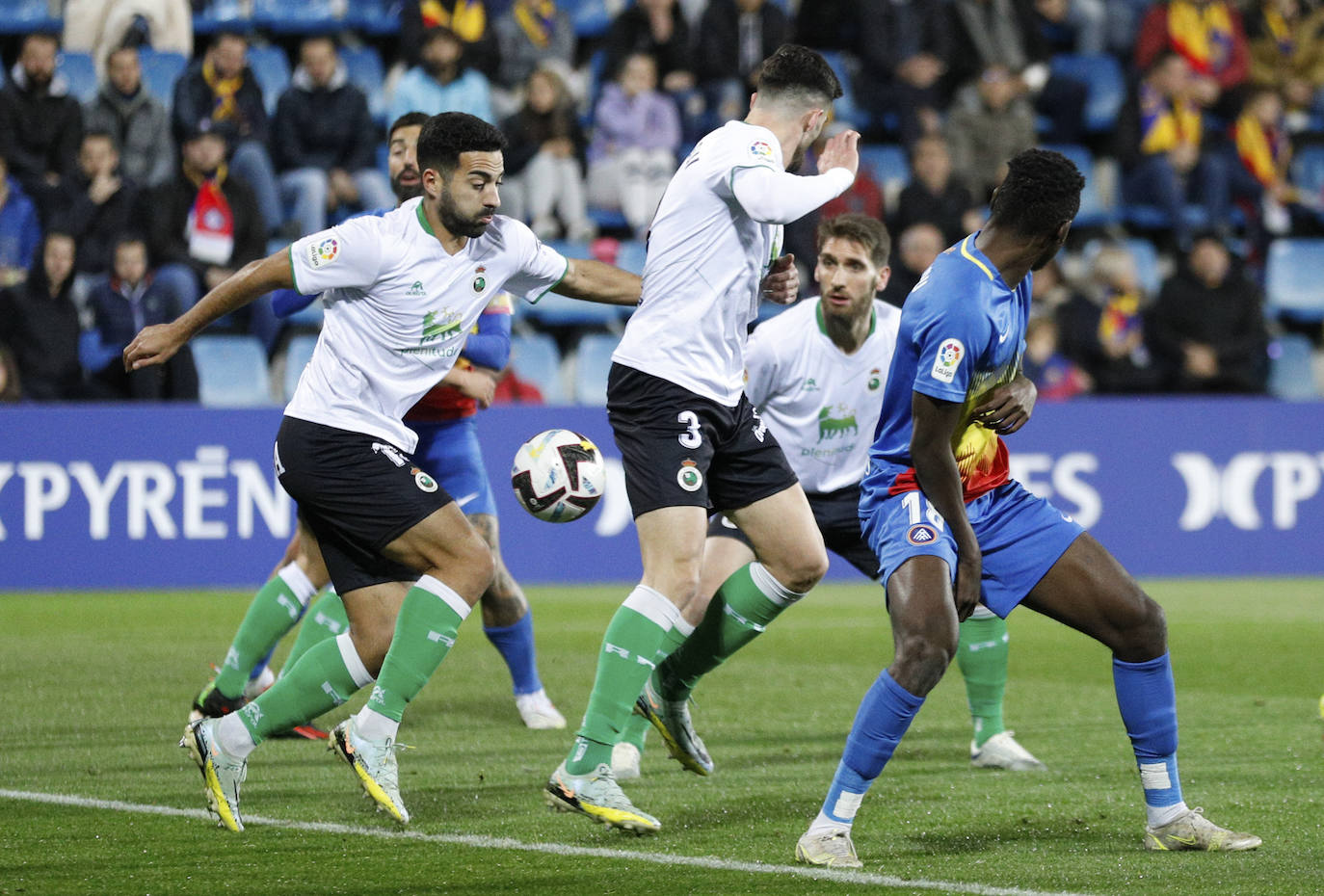 Fotos: El Andorra-Racing, en imágenes