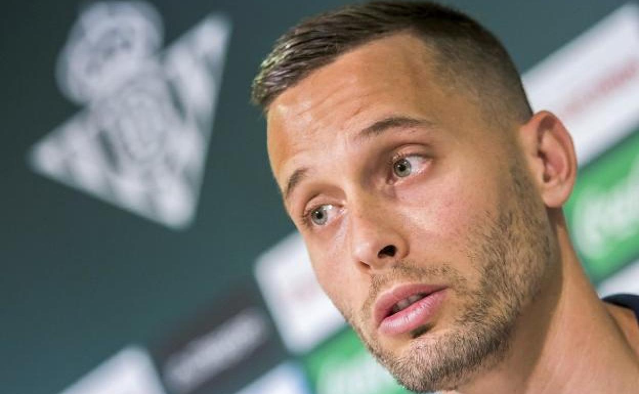 Sergio Canales, en la sala de prensa del Heliodoro Rodríguez.