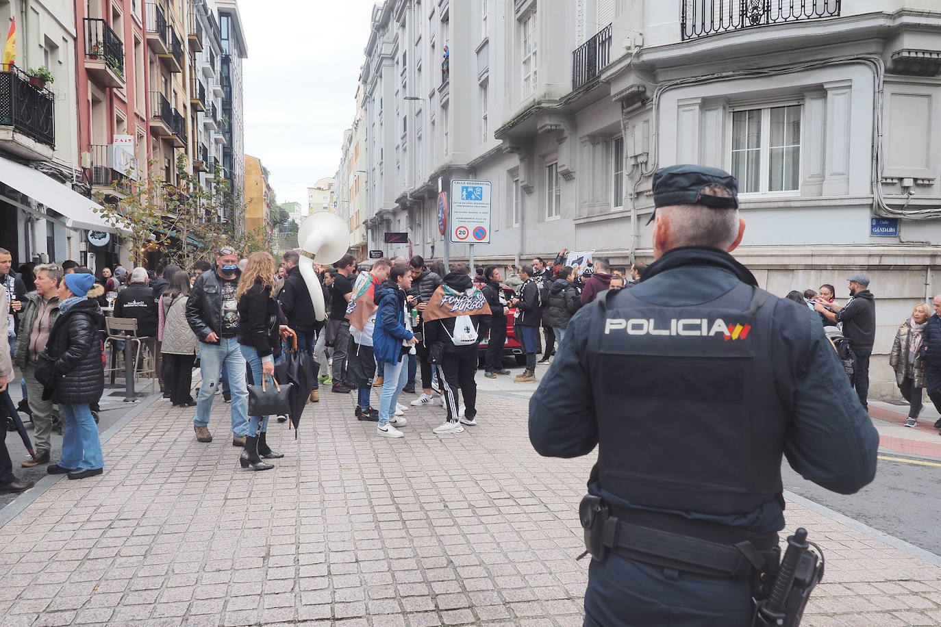 Fotos: Los aficionados del Burgos disfrutan de Peña Herbosa