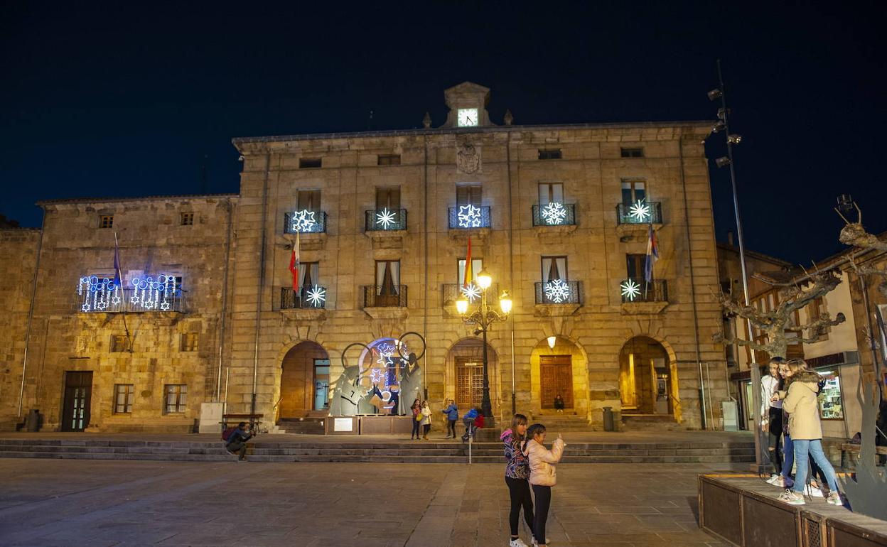 Reinosa rectifica la moción anulada por el Supremo contra el «apartheid israelí»