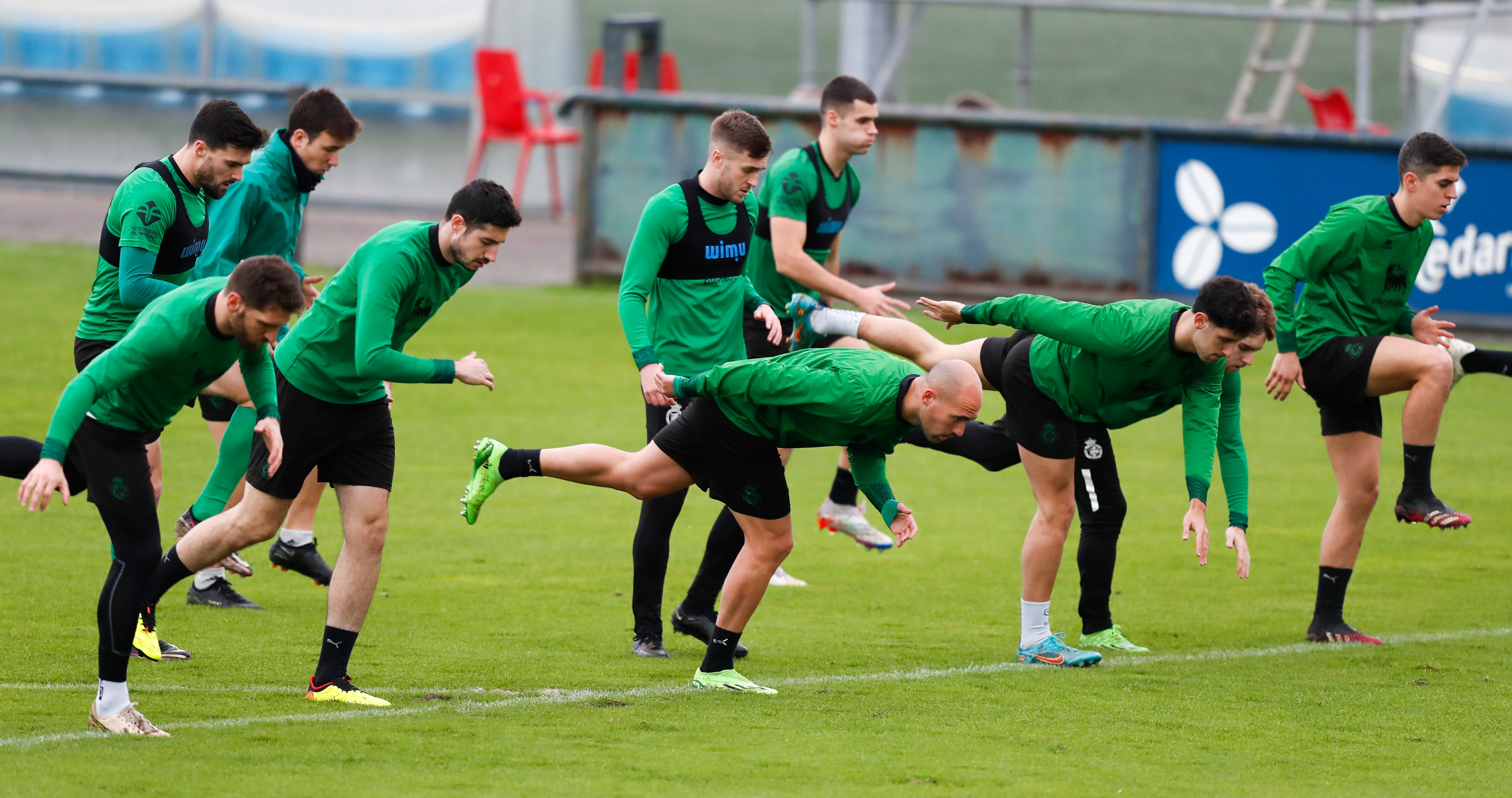 El Racing se prepara para jugar este sábado después de cinco derrotas consecutivas.