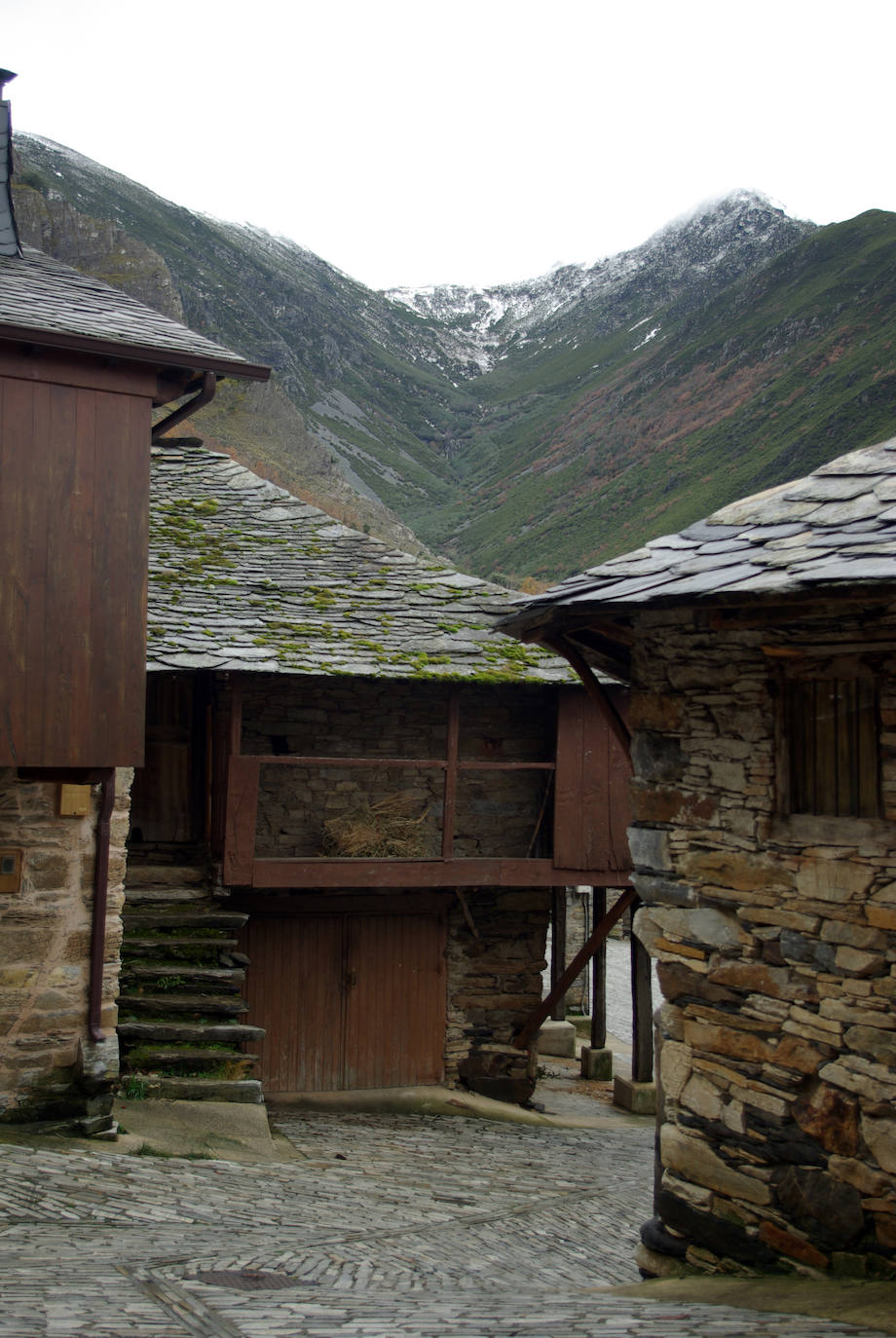 Mirambel (Aragón)