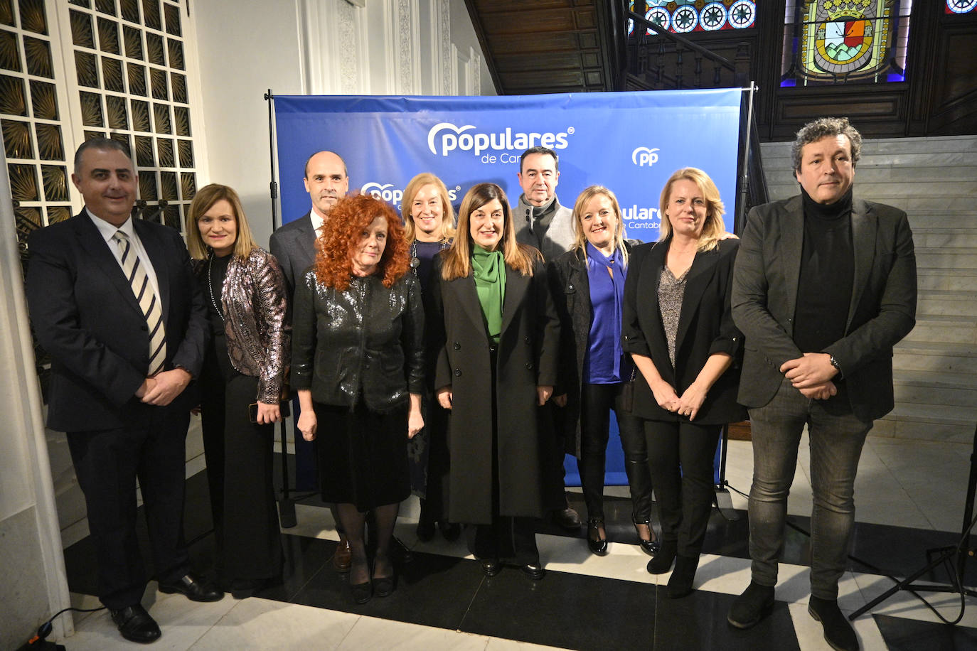 Roberto Media, Yolanda García, Juan José Alonso, Tamara González, María José González, María José Saenz de Buruaga, José Luis Blanco, Isabel Urrutia, María Jesús Susinos, Íñigo Fernández