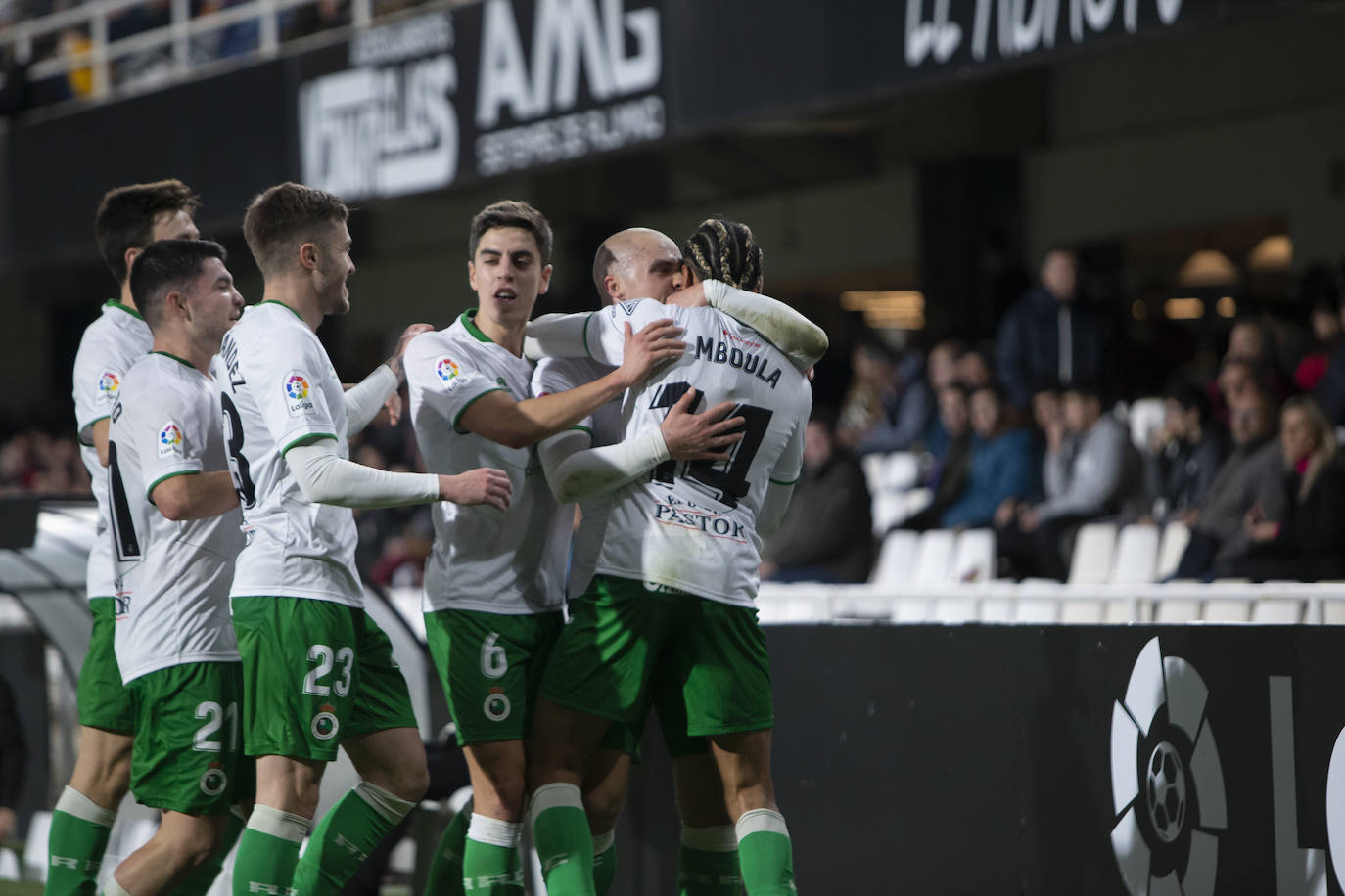 Celebración del segundo gol marcado por Mboula