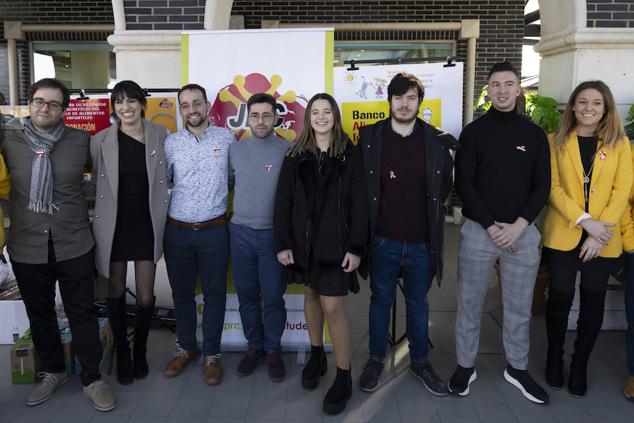 Diego Magaña, Ana Moreno, Fernando Castro, Luis Casas, Lara Calderón, Daniel Carral, Pablo de Dios y María Ángeles Matanzas