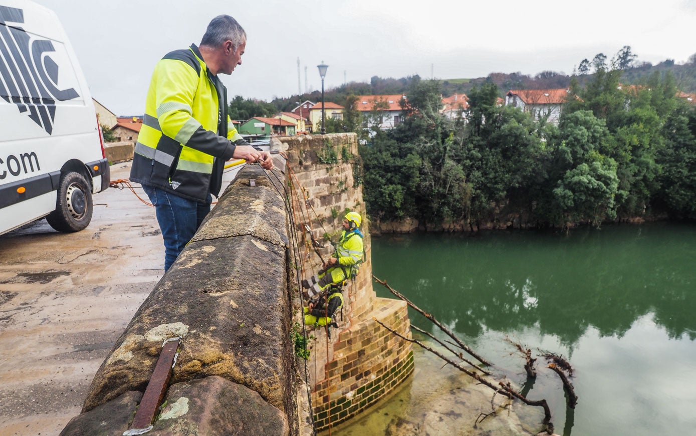 Se reabre el puente de Oruña