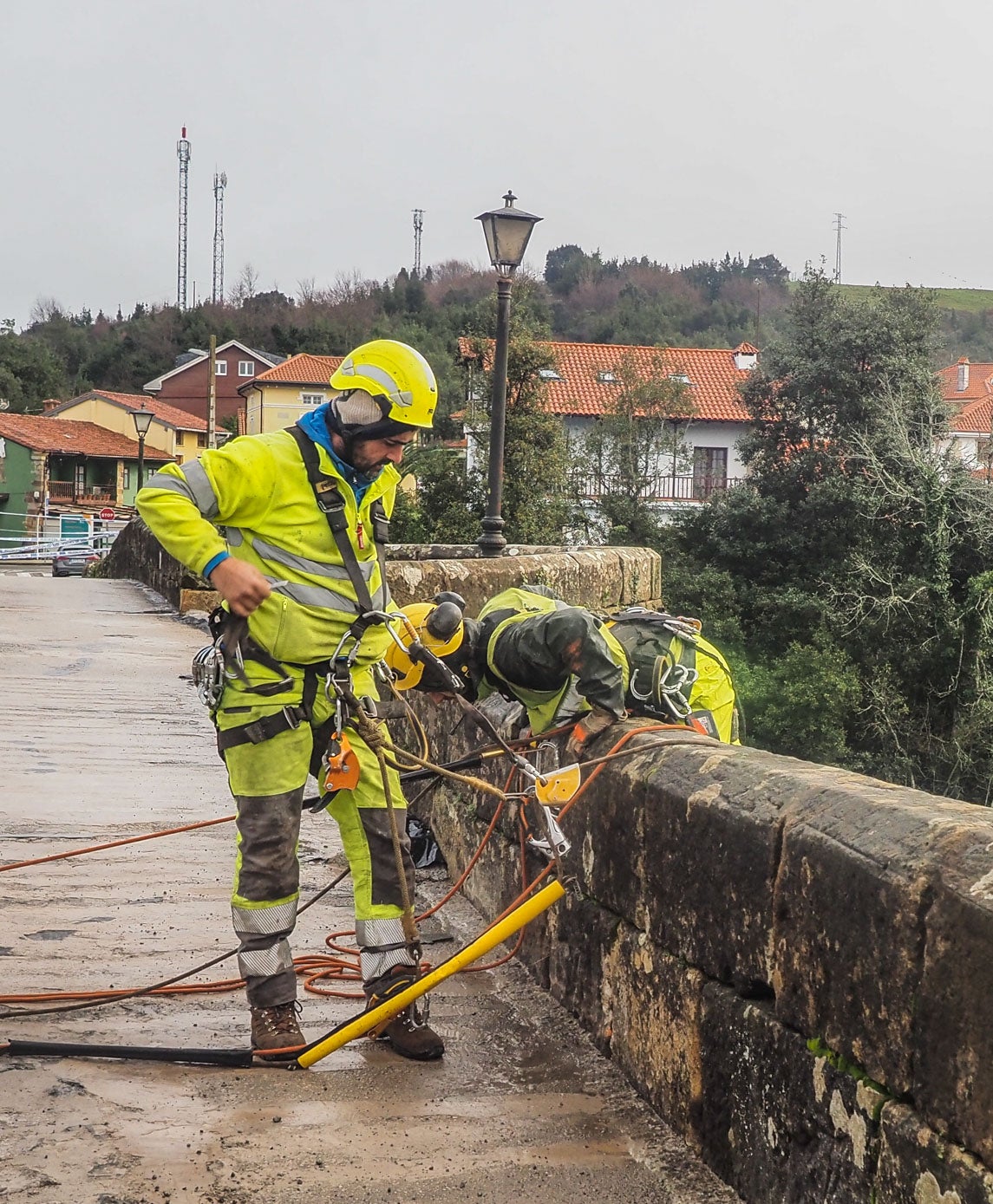 Se reabre el puente de Oruña