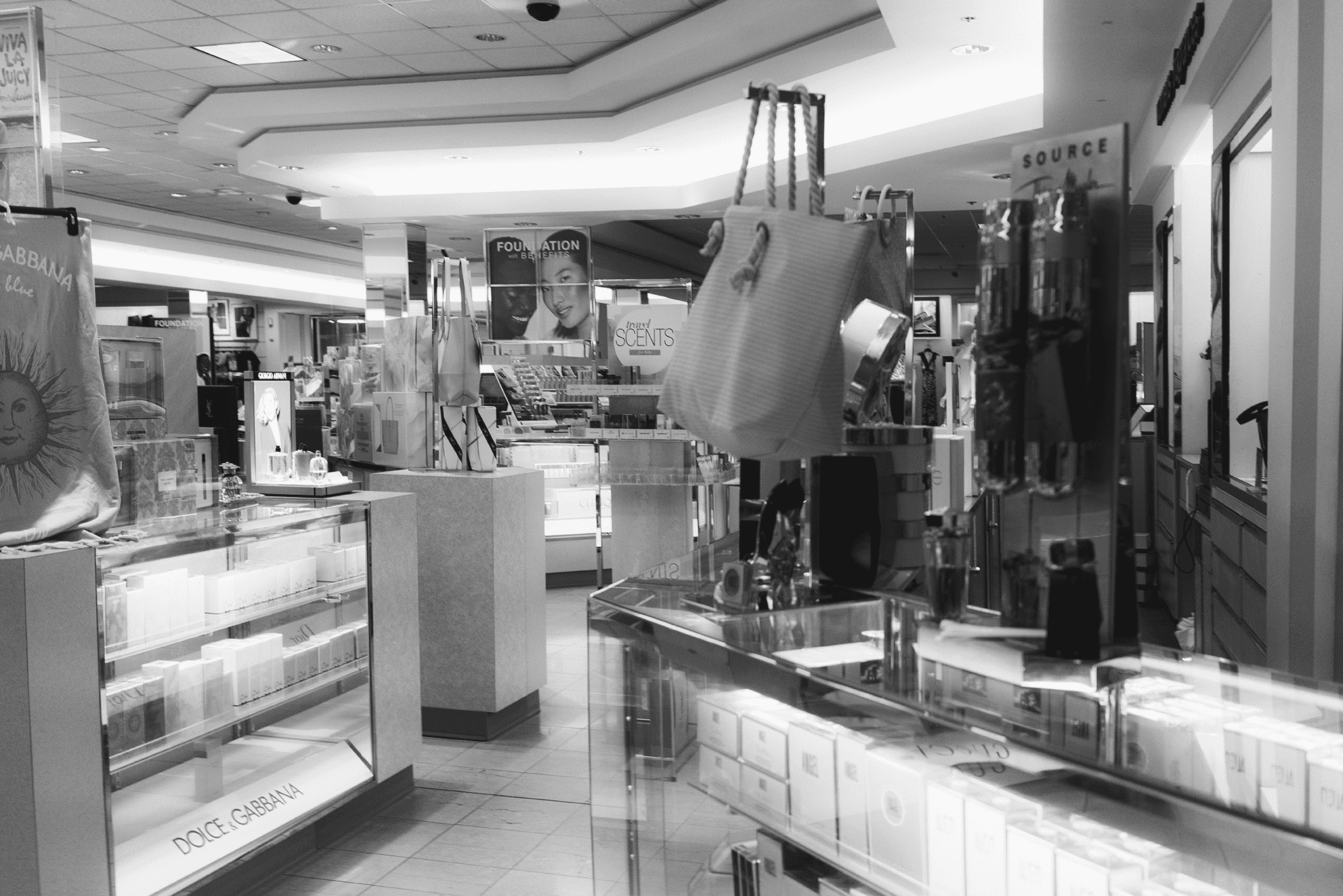 Grandes almacenes Macy's, Cascade Mall. Burlington, Washington, 23 de septiembre de 2016. 5 muertos.