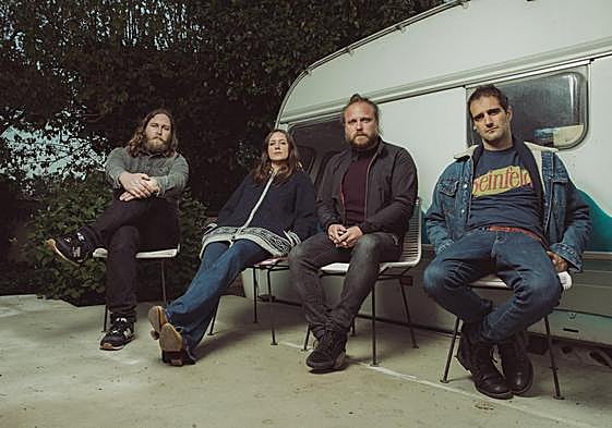 David Schulthess, Nina de Juan, Ekain Elorza y Paco López forman Morgan.