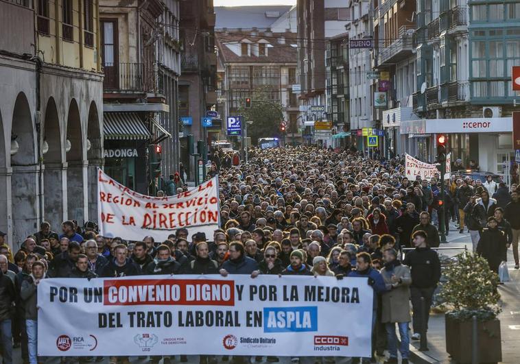 Los manifestantes han recorrido el centro de la ciudad