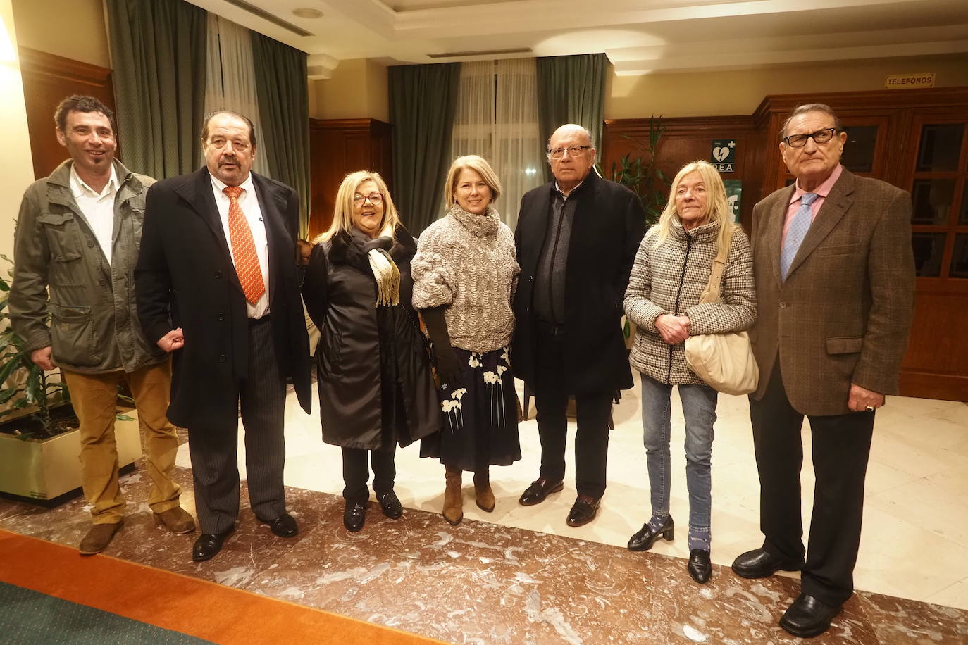 David Martínez, Emilio de Cos, Belén Agüero, Julia Santos, Nacho Bárcena, Ángela Martín y José Luis Martínez.