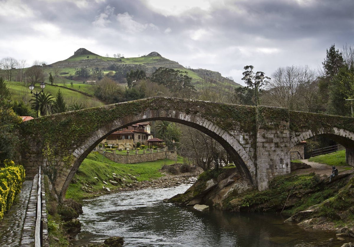 Imagen del río Miera a su paso por Liérganes.